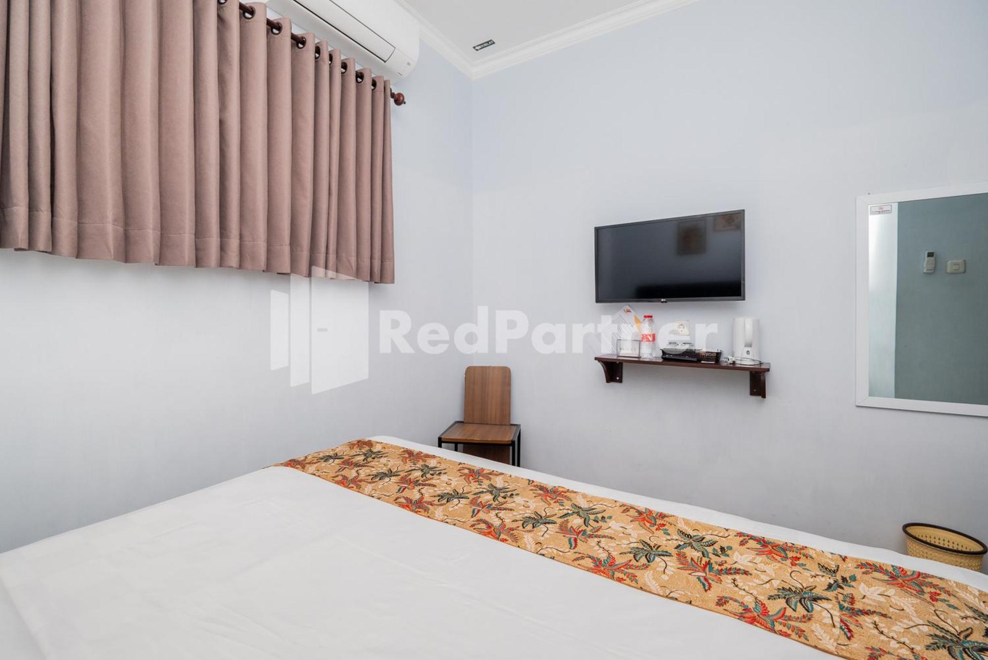 Swun Stay Inn At Sawahan Mitra Reddoorz Malang Zewnętrze zdjęcie